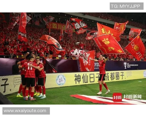 成都足球队逆袭之路揭秘：从低谷到冠军赛的辉煌历程